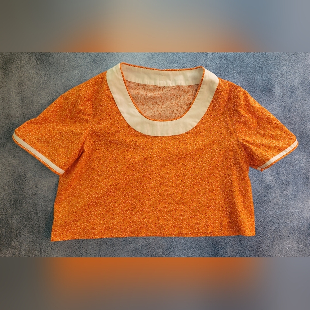 VTG 1960's Orange & White Short Cropped Boho Hippie Top Size Medium Large Shirt